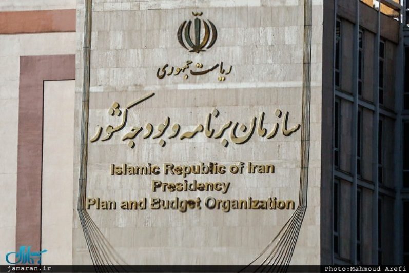 گلایه تند یک عضو هیات علمی وزارت عتف به &laquo;سنگ اندازی&raquo; برای همسانسازی حقوق