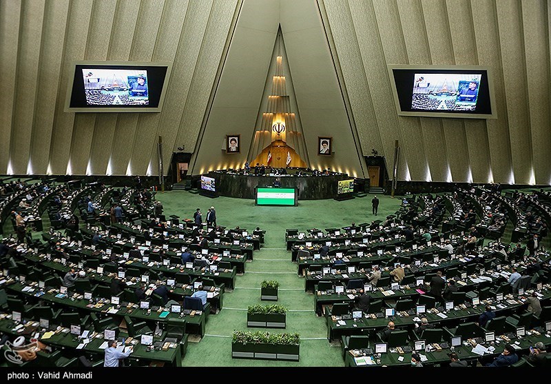 سنگاندازی مجلس انقلابی بر سر راه توافق احتمالی وین سنگاندازی مجلس انقلابی بر سر راه توافق احتمالی وین