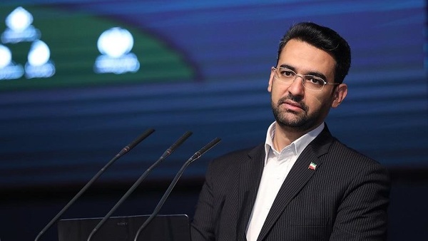 در رویکرد «معیشت»، نگاه سیاسی را پشت واژه امنیت پنهان میکنند در رویکرد «معیشت»، نگاه سیاسی را پشت واژه امنیت پنهان میکنند