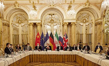 ارزیابی مثبت الجزیره از روند مذاکرات؛ همه طرف ها در حال تلاش برای پر کردن شکاف ها هستند! ارزیابی مثبت الجزیره از روند مذاکرات؛ همه طرف ها در حال تلاش برای پر کردن شکاف ها هستند!