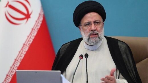 رئیسی : راهبرد مذاکراتی ما راهبرد اعلامی از سوی رهبر انقلاب است / انتقاد رسانه ها می&zwnj;تواند کمک بزرگی برای حل مشکلات کشور باشد