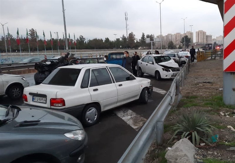 پلیس: هر ساعت ۲ فوتی و ۲۹ مصدوم در جادههای کشور داریم پلیس: هر ساعت ۲ فوتی و ۲۹ مصدوم در جادههای کشور داریم