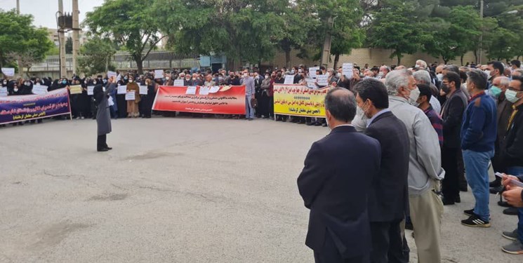 بهره برداری دشمنان خارجی از مطالبات فرهنگیان بهره برداری دشمنان خارجی از مطالبات فرهنگیان