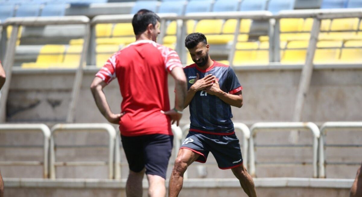 ادعای عجیب شاه ماهی پرسپولیس ؛ بررسی یک موضوع