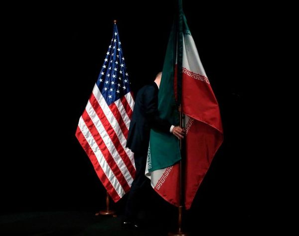 یک مقام آمریکایی مدعی شد: ایران از یک خواسته کلیدی خود در مذاکرات صرف نظر کرد یک مقام آمریکایی مدعی شد: ایران از یک خواسته کلیدی خود در مذاکرات صرف نظر کرد