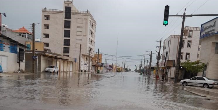 تخلیه یک شهر و ۷ روستا بر اثر بارشهای سیل آسا در فارس تخلیه یک شهر و ۷ روستا بر اثر بارشهای سیل آسا در فارس