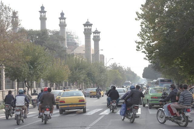نفوذ گرد و خاک از استانهای مجاور به تهران/ کاهش دما در بیشتر مناطق نفوذ گرد و خاک از استانهای مجاور به تهران/ کاهش دما در بیشتر مناطق