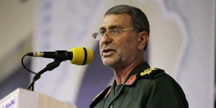 فرمانده سپاه کردستان: شما مردم دلیر و سلحشور در مقاطع مختلف، اراده آهنین خود را اثبات کرده&zwnj;اید / دشمنانتان را همچون خس و خاشاک به هر سو که اراده کنید پرتاب می&zwnj;کنید
