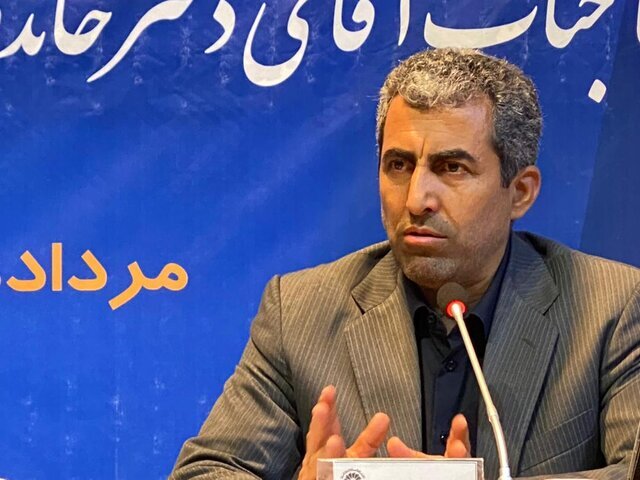 نماینده مجلس: کسانی که اعتراض دارند، باید ببینند آب به آسیاب چه کسی میریزند / دشمن در بیخ گوش ماست؛ آمده انتقام ۴۰ ساله را بگیرد نماینده مجلس: کسانی که اعتراض دارند، باید ببینند آب به آسیاب چه کسی میریزند / دشمن در بیخ گوش ماست؛ آمده انتقام ۴۰ ساله را بگیرد