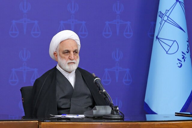 توضیح رئیس قوه قضاییه درباره اعدامهای اخیر/ در خونها احتیاط حتماً لازم است/ انتقاد از برخی اعتراف گیریها و ورود به حریم خصوصی افراد توضیح رئیس قوه قضاییه درباره اعدامهای اخیر/ در خونها احتیاط حتماً لازم است/ انتقاد از برخی اعتراف گیریها و ورود به حریم خصوصی افراد