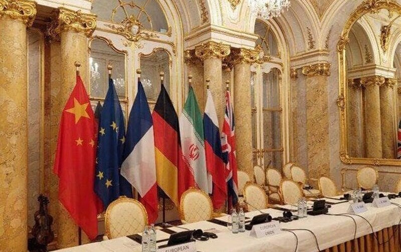 پاسکاری دیپلماتیک پشت میز مذاکرات پاسکاری دیپلماتیک پشت میز مذاکرات