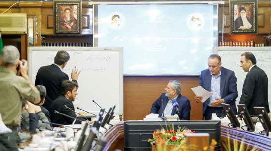 خطر خروج کارگران از بخش تولید شدت یافت خطر خروج کارگران از بخش تولید شدت یافت