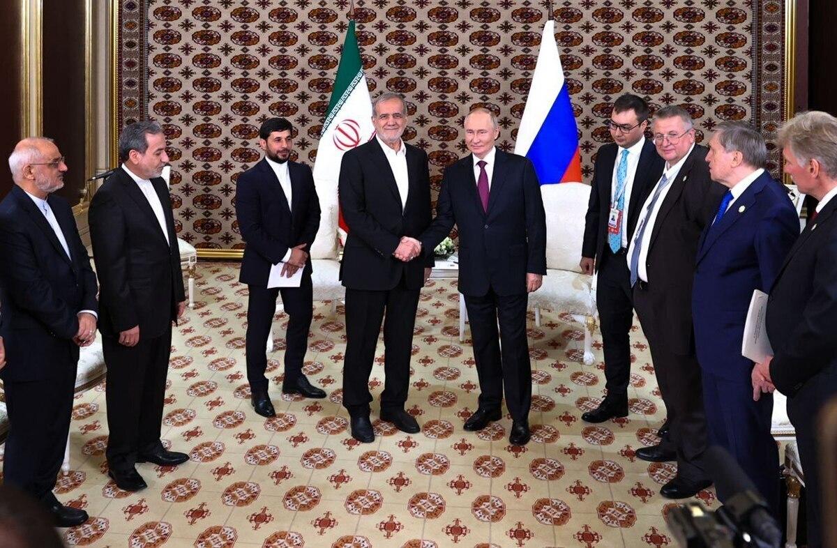 واکنش معاون دفتر پزشکیان به یک شایعه درمورد دیدار پزشکیان با پوتین واکنش معاون دفتر پزشکیان به یک شایعه درمورد دیدار پزشکیان با پوتین