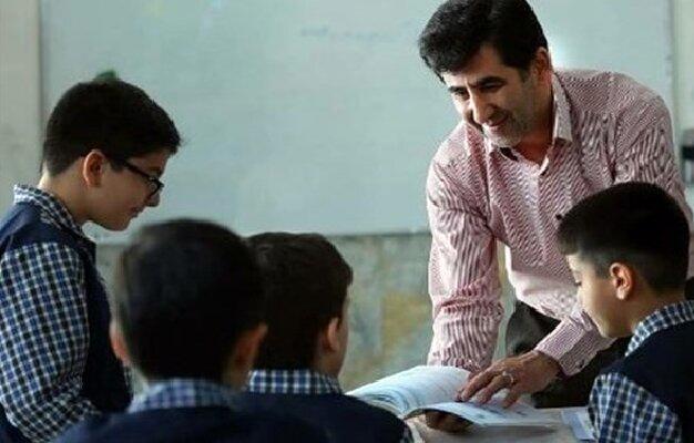 احکام اصلاحی فرهنگیان بازنشسته صادر شد احکام اصلاحی فرهنگیان بازنشسته صادر شد