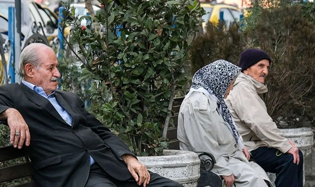 ماجرای تجمع بازنشستگان تأمین اجتماعی چیست؟ ماجرای تجمع بازنشستگان تأمین اجتماعی چیست؟