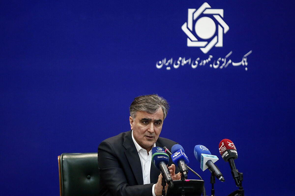 محمدرضا فرزین