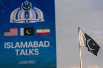 هیات ایرانی و آمریکایی، بدون توافق پاکستان را ترک کردند / منابع پاکستانی: احتمالا هیات آمریکایی با سطح متفاوتی به میز مذاکره بازگردد هیات ایرانی و آمریکایی، بدون توافق پاکستان را ترک کردند / منابع پاکستانی: احتمالا هیات آمریکایی با سطح متفاوتی به میز مذاکره بازگردد