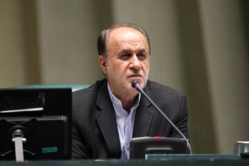 نائب رئیس مجلس: تنگه هرمز باید قدرتمندانه در ید جمهوری اسلامی باشد/ بازنشستگان باید ۹۰ درصد حقوق شاغلین را دریافت کنند نائب رئیس مجلس: تنگه هرمز باید قدرتمندانه در ید جمهوری اسلامی باشد/ بازنشستگان باید ۹۰ درصد حقوق شاغلین را دریافت کنند