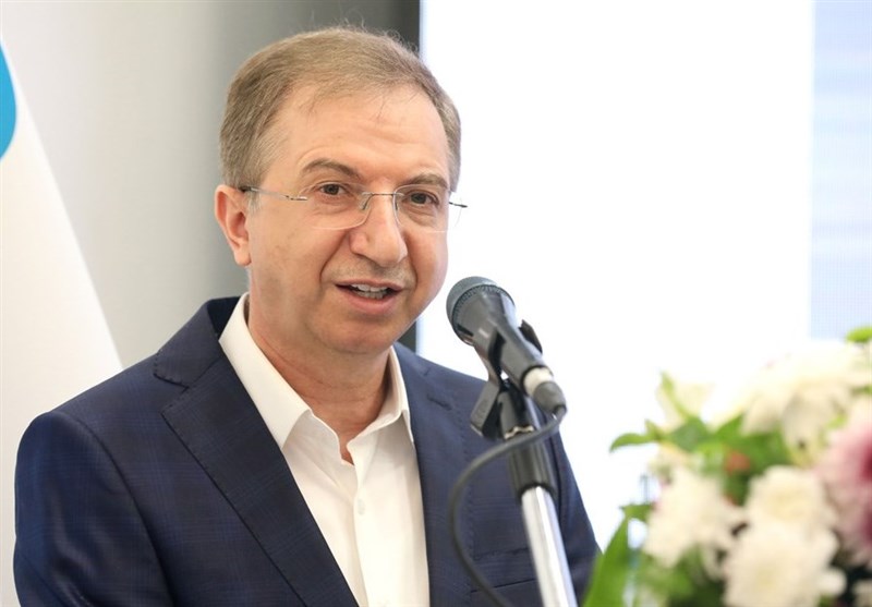 عملکرد ضعیف برات کریمی در بانک دی عملکرد ضعیف برات کریمی در بانک دی