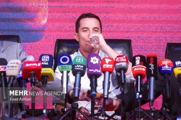اعلام جزئیات توافق اوسمار با پرسپولیس برای پایان همکاری اعلام جزئیات توافق اوسمار با پرسپولیس برای پایان همکاری