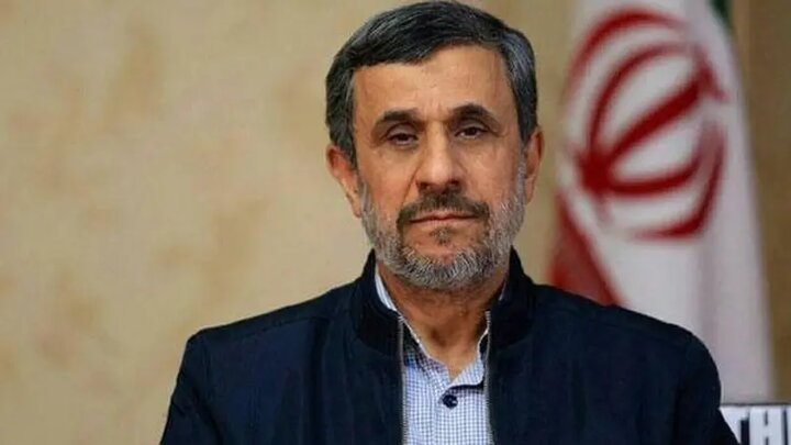تسلیت احمدینژاد به مناسبت شهادت رهبر انقلاب تسلیت احمدینژاد به مناسبت شهادت رهبر انقلاب