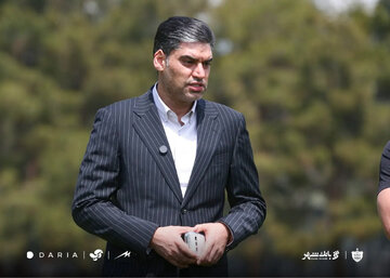 تکذیب پیشنهاد خارجی برای ستاره پرسپولیس توسط پیمان حدادی تکذیب پیشنهاد خارجی برای ستاره پرسپولیس توسط پیمان حدادی