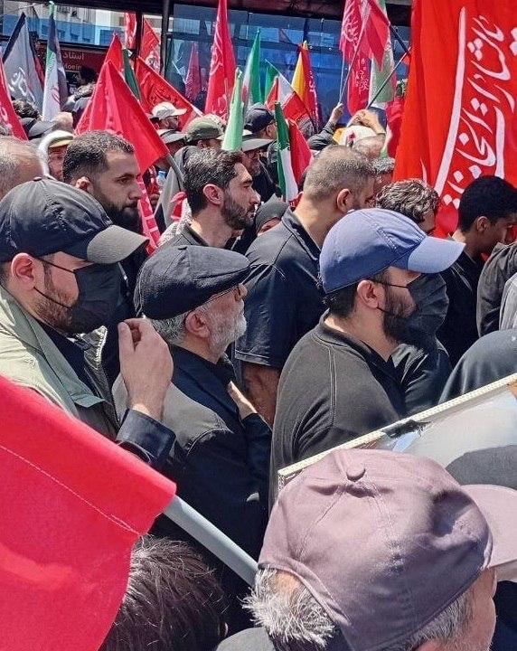 سردار قاآنی در تشییع پیکر آقای شهید ایران
