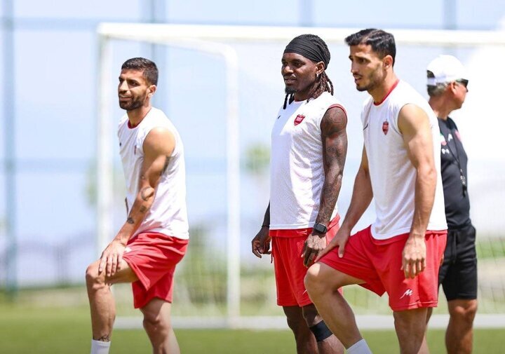 شایعات غلط در مورد دو بازیکن پرسپولیس؛ فولاد مشتری نیست!