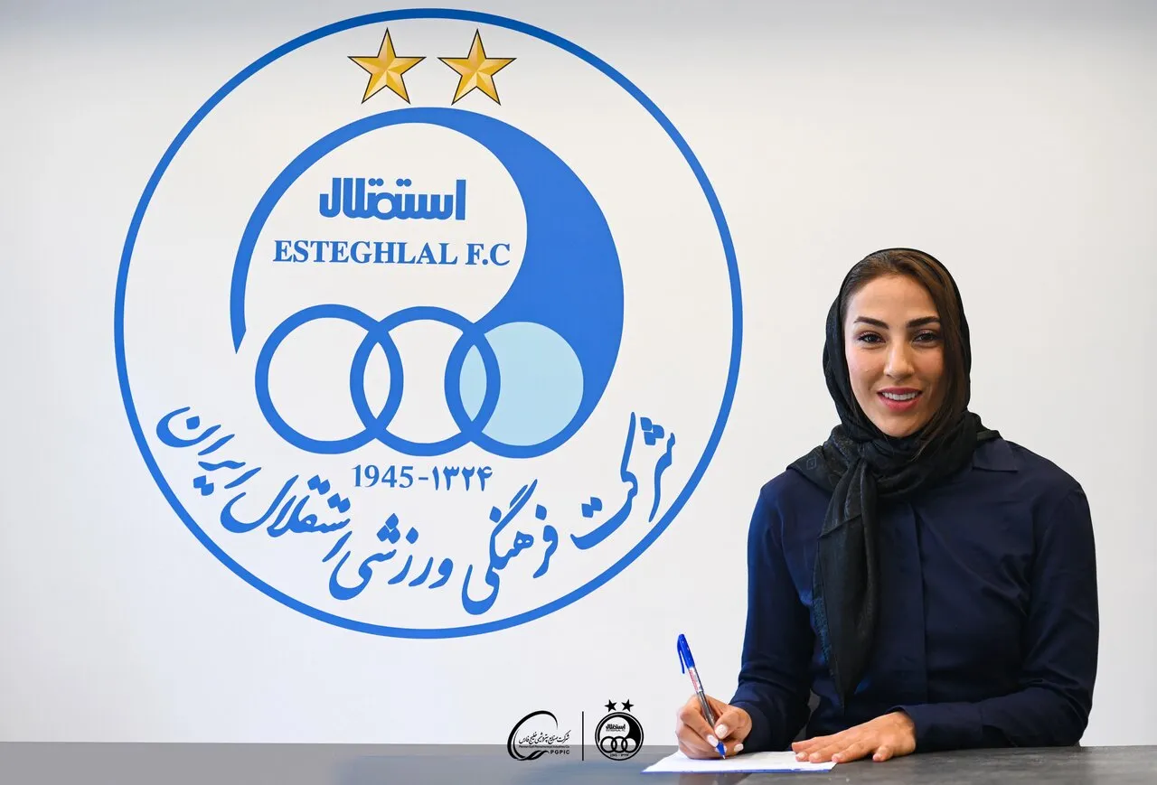 عکس | بمب تابستانی استقلال؛ دروازهبان بشیکتاش آبیپوش شد